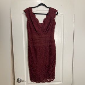 Tadashi Shoji Lace Midi Length Dress,Size 6 ,Burgundy ,Formal,Wedding,Evening